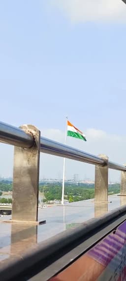 Manish institute