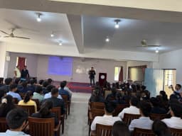 Geekonik | Best Data Science & Data Analyst Course in Noida