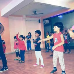 Dance and Art Classes by Mansi Raghav