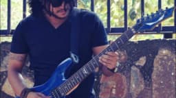 Tunes of guitar