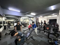 Fitness Lounge Gym