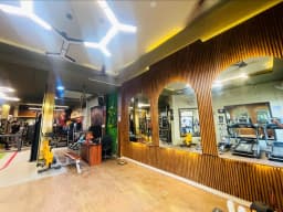 Pro fitness studio 66