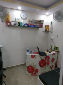 Alora beauty salon